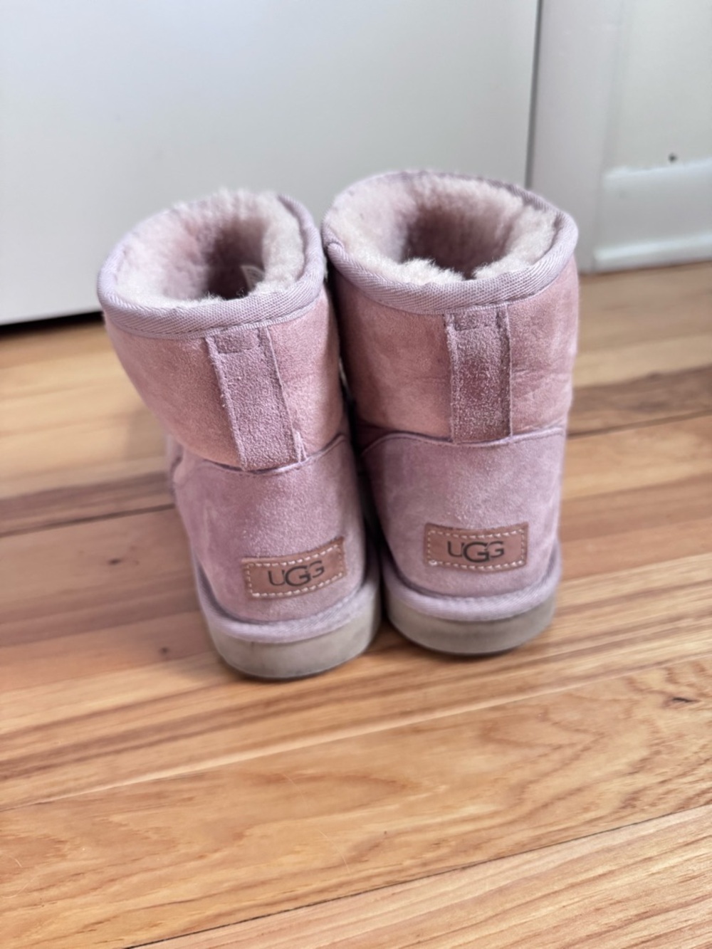 UGG CLASSIC MINI II ROSE GREY GRAY SHEARLING LINED BOOT US 10 - Picture 4 of 7